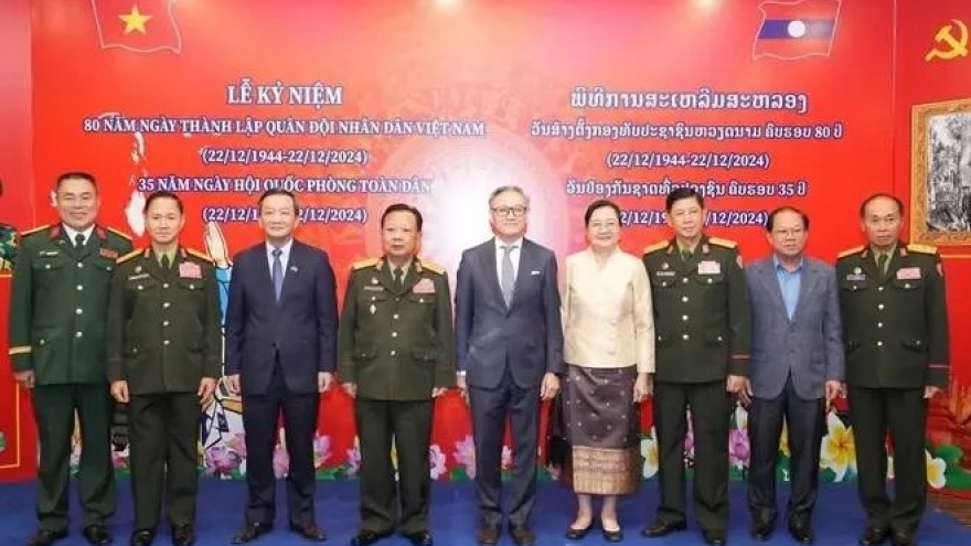 Laos ceremony features 80-year history of Vietnam People’s army